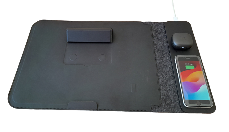 Laptop Sleeve in Wireless Charging – EnzZone